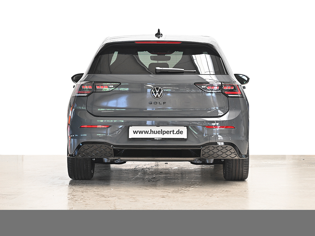 Volkswagen Golf 1.5 R-LINE DSG