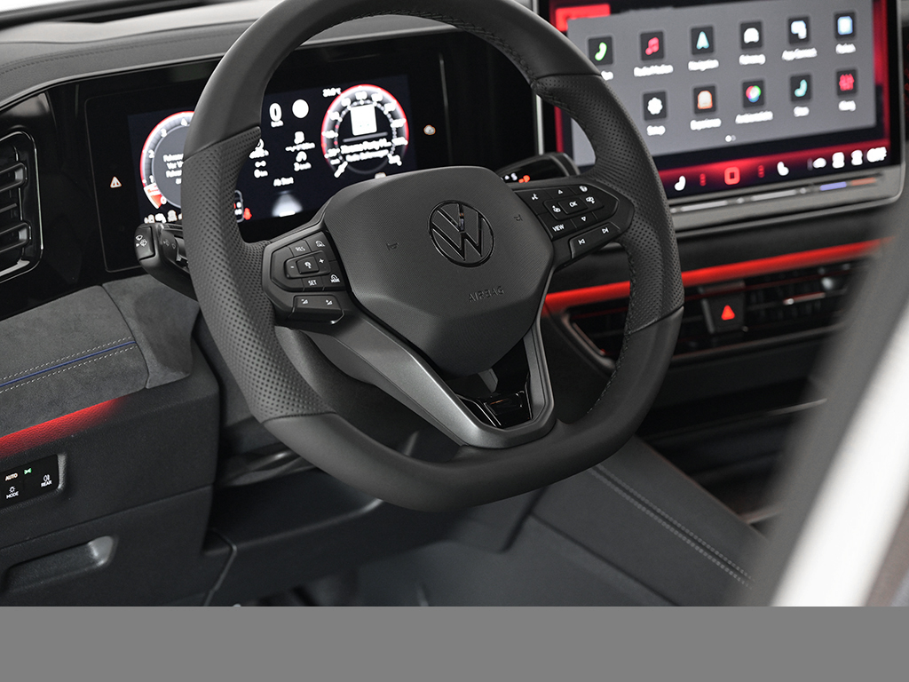 Volkswagen Tiguan 1.5 R-LINE DSG