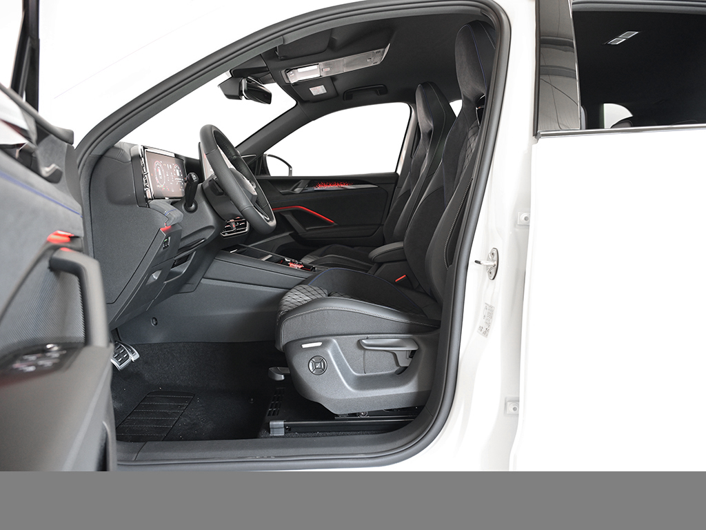 Volkswagen Tiguan 1.5 R-LINE DSG