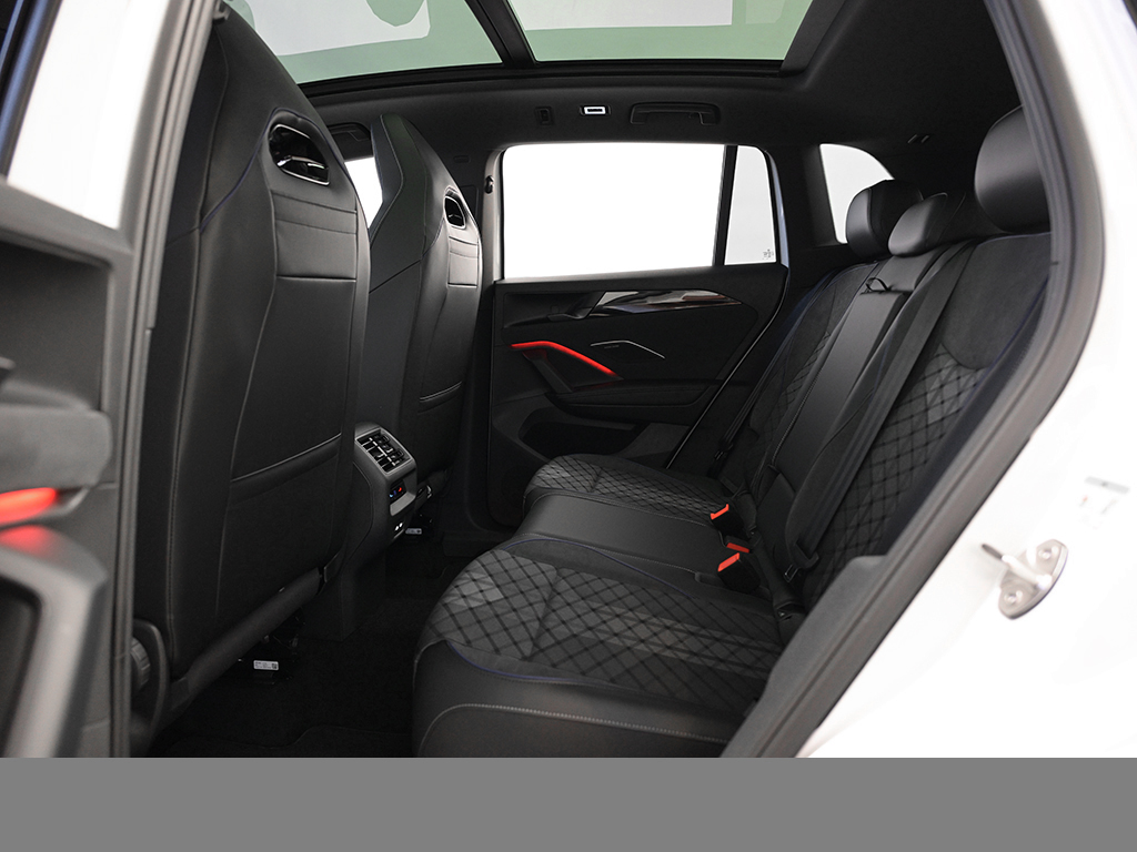 Volkswagen Tiguan 1.5 R-LINE DSG