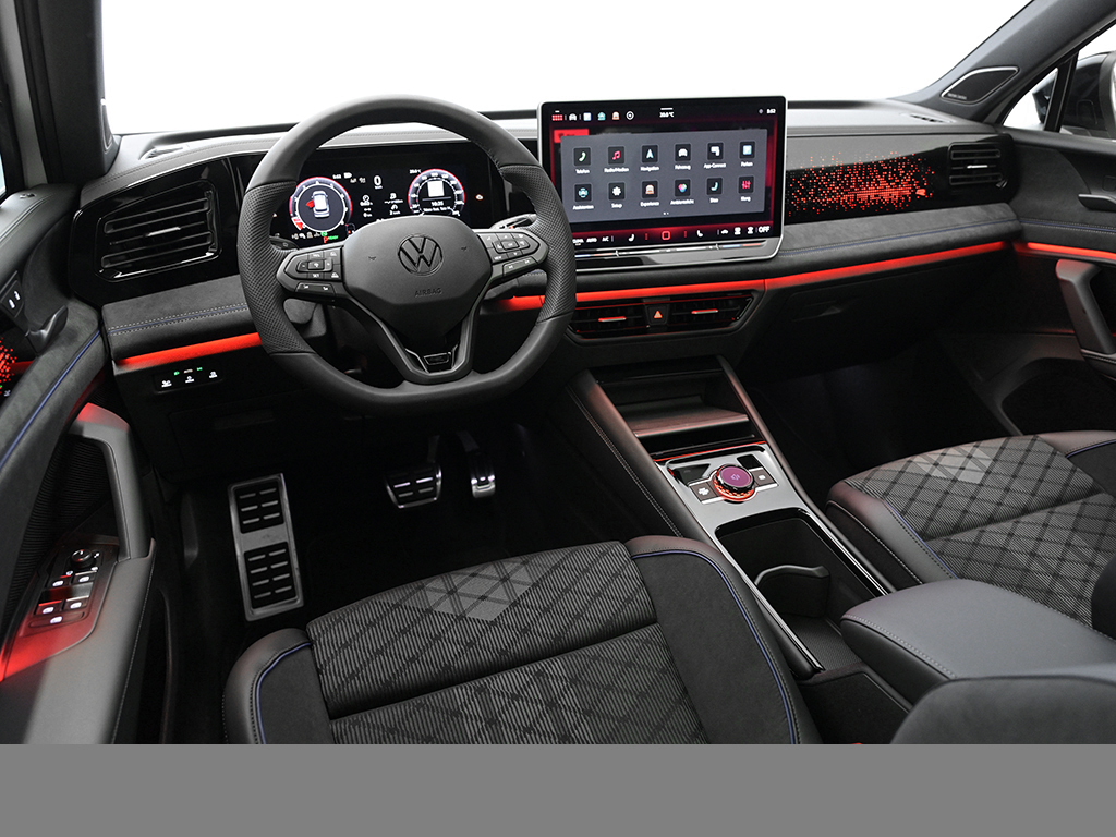 Volkswagen Tiguan 1.5 R-LINE DSG
