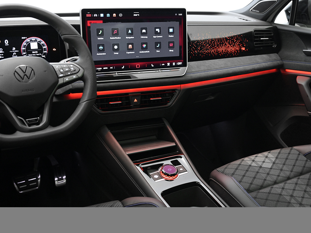 Volkswagen Tiguan 1.5 R-LINE DSG