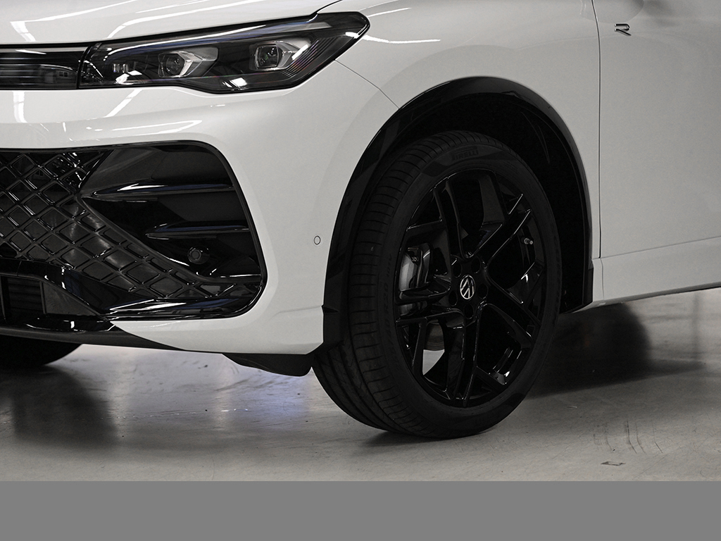 Volkswagen Tiguan 1.5 R-LINE DSG