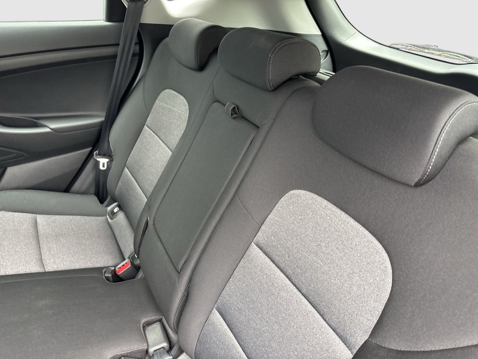Hyundai Tucson 1.6 ADVANTAGE ALU18" KAMERA NAVI SITZHEIZ