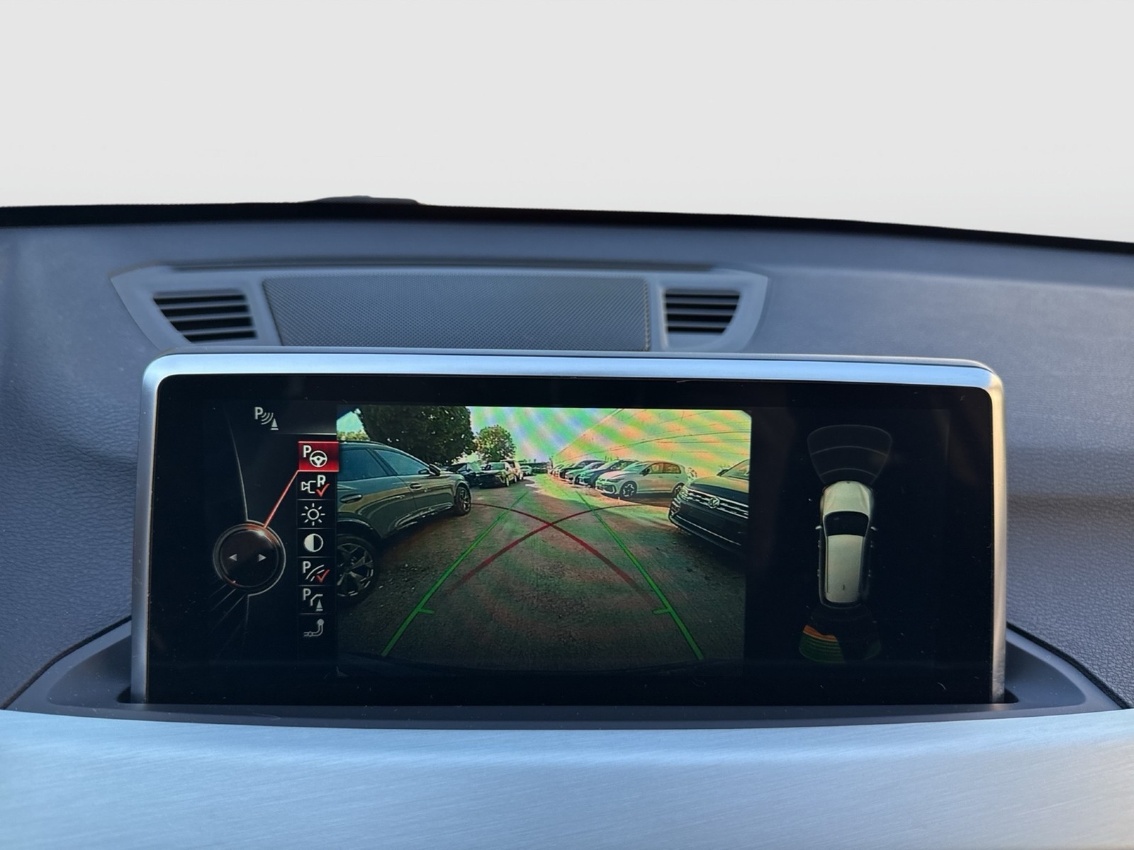BMW X1 20 d SPORT LINE 4X4 AHK CAM LM18 HEAD-UP NAVI