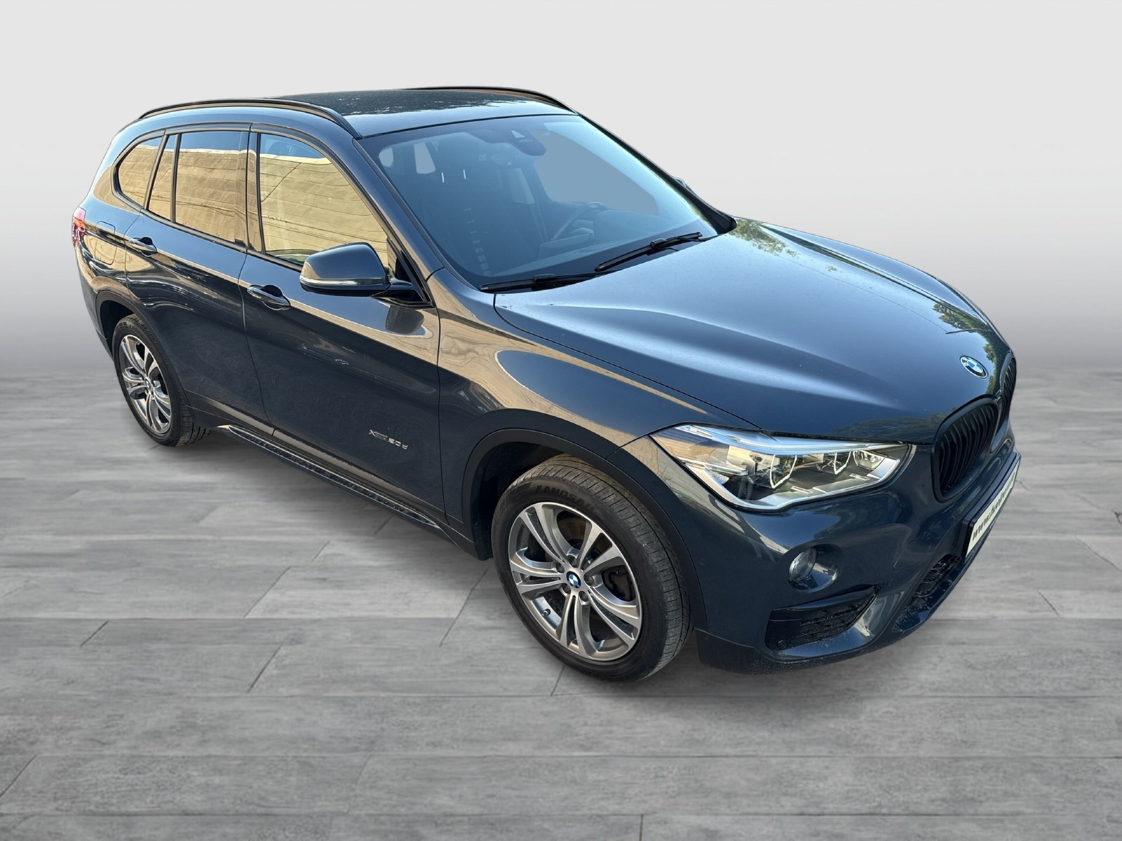 BMW X1 20 d SPORT LINE 4X4 AHK CAM LM18 HEAD-UP NAVI