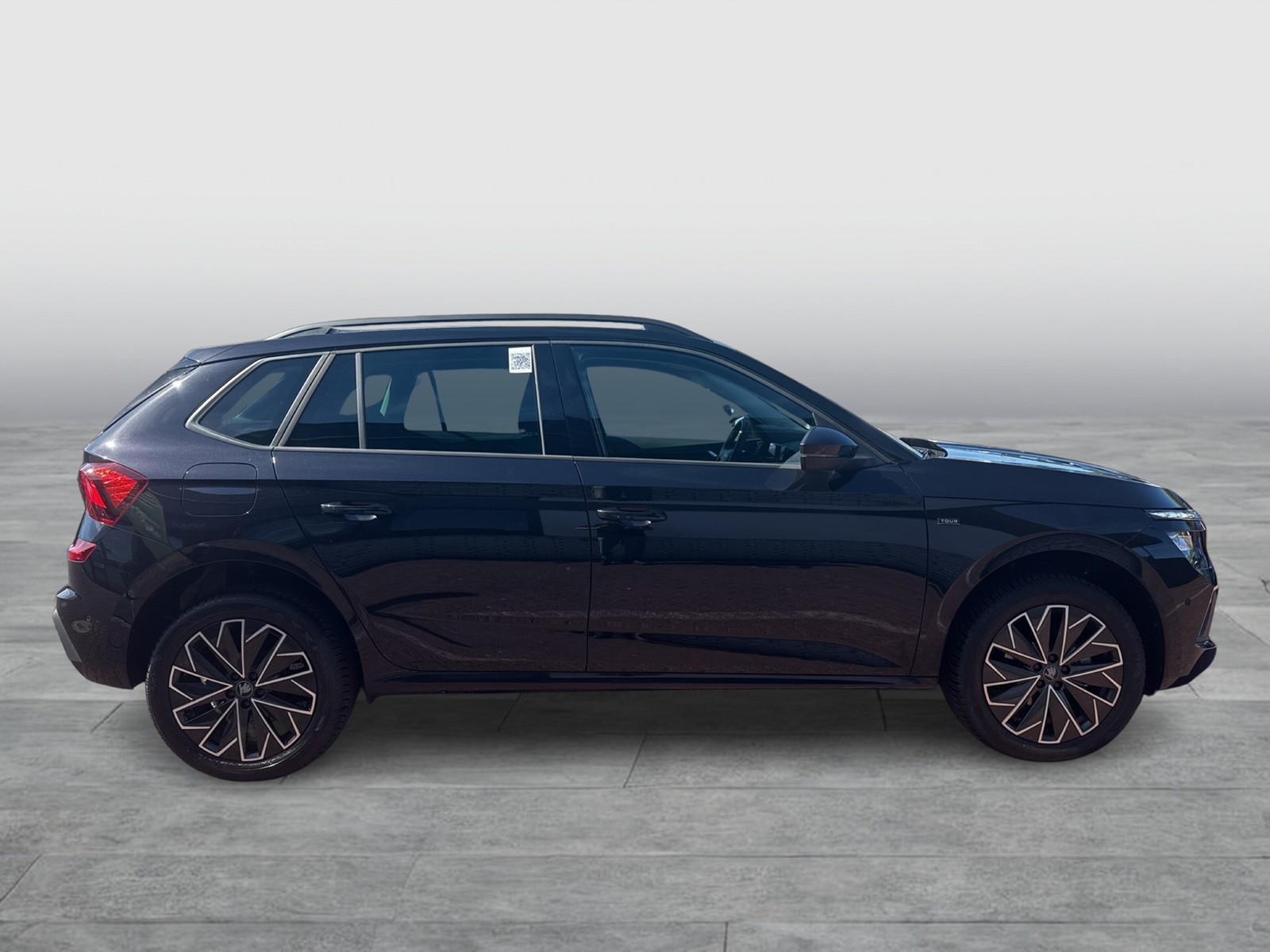 Skoda Kamiq 1.5 TOUR BLACKPACKAGE CAM ACC MATRIX NAVI