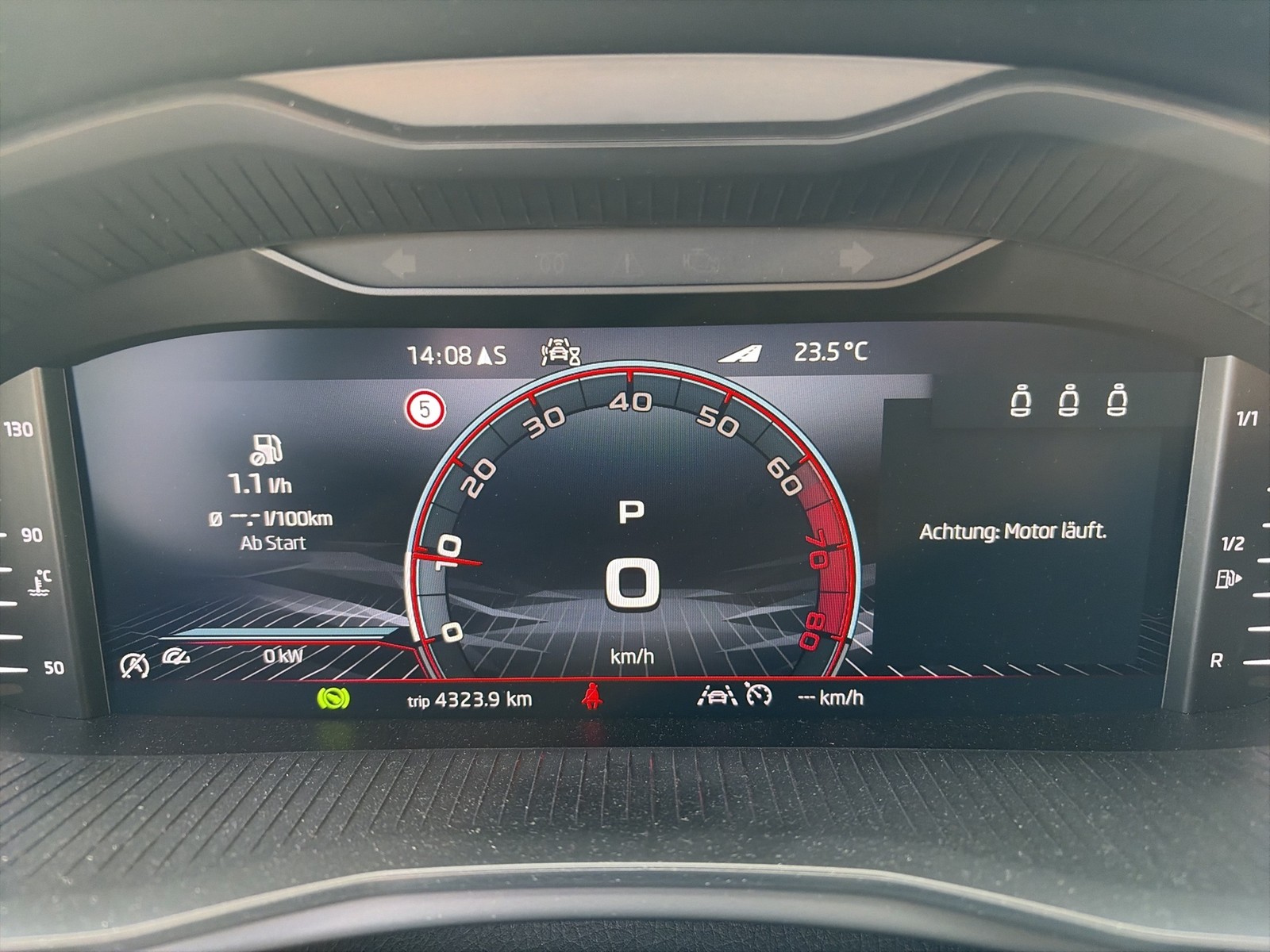 Skoda Scala 1.5 MONTE CARLO PANO CAM MATRIX NAVI LM17
