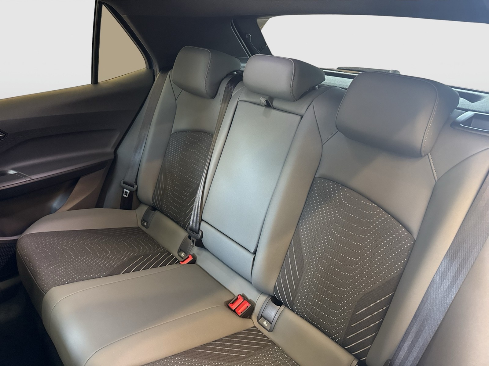 Cupra Born VZ WÄRMEPUMPE PANO 360°CAM ACC LM20 NAVI
