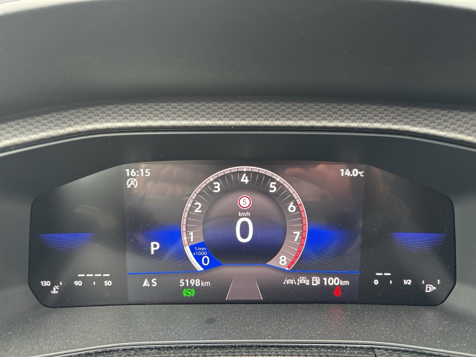 Volkswagen T-Cross 1.5 LIFE CAM ACC NAVI ALU CARPLAY SITZHZ