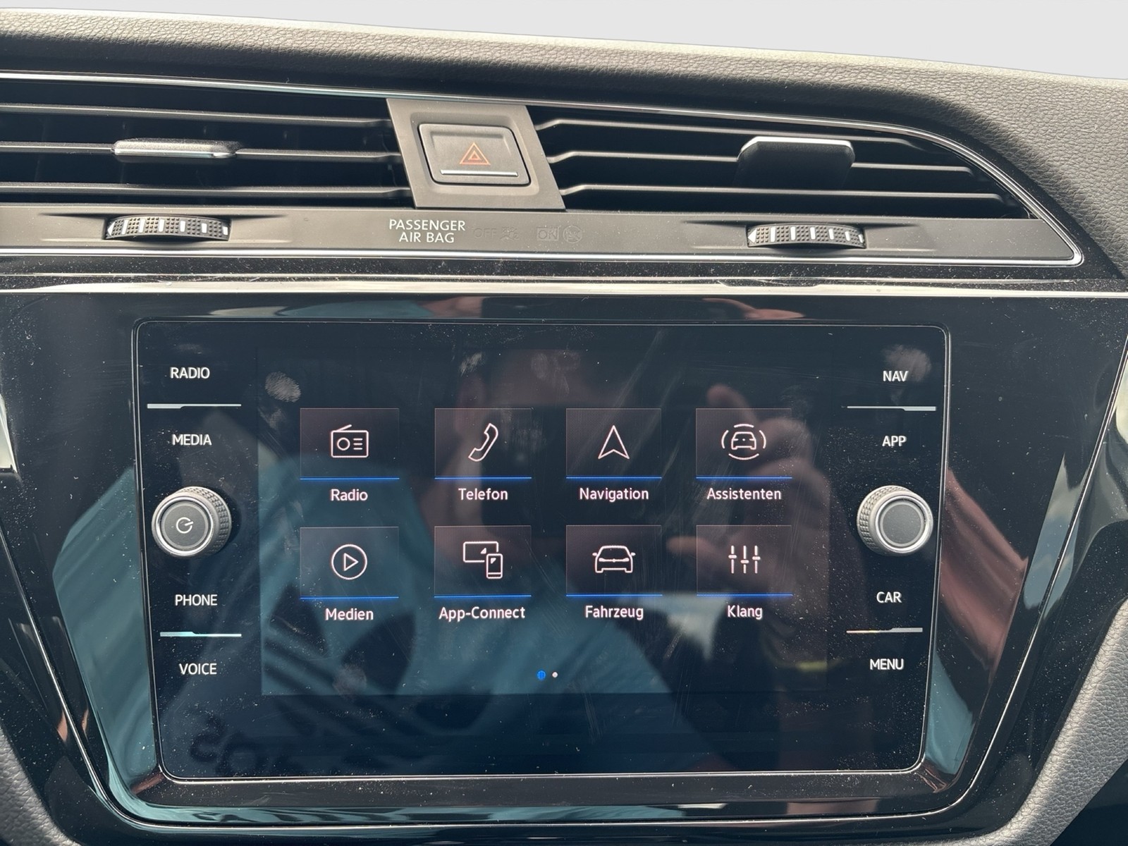Volkswagen Touran 2.0 HIGHLINE AHK CAM ACC LM17 EKLAPPE NAVI