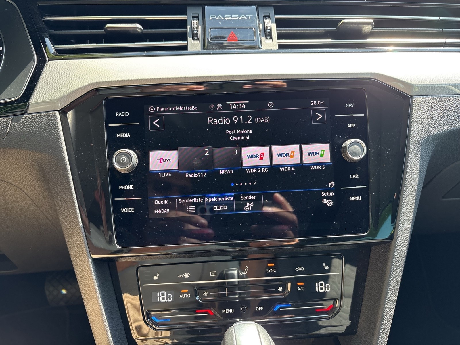 Volkswagen Passat Variant 1.5 BUSINESS KAMERA ACC NAVI CARPLAY