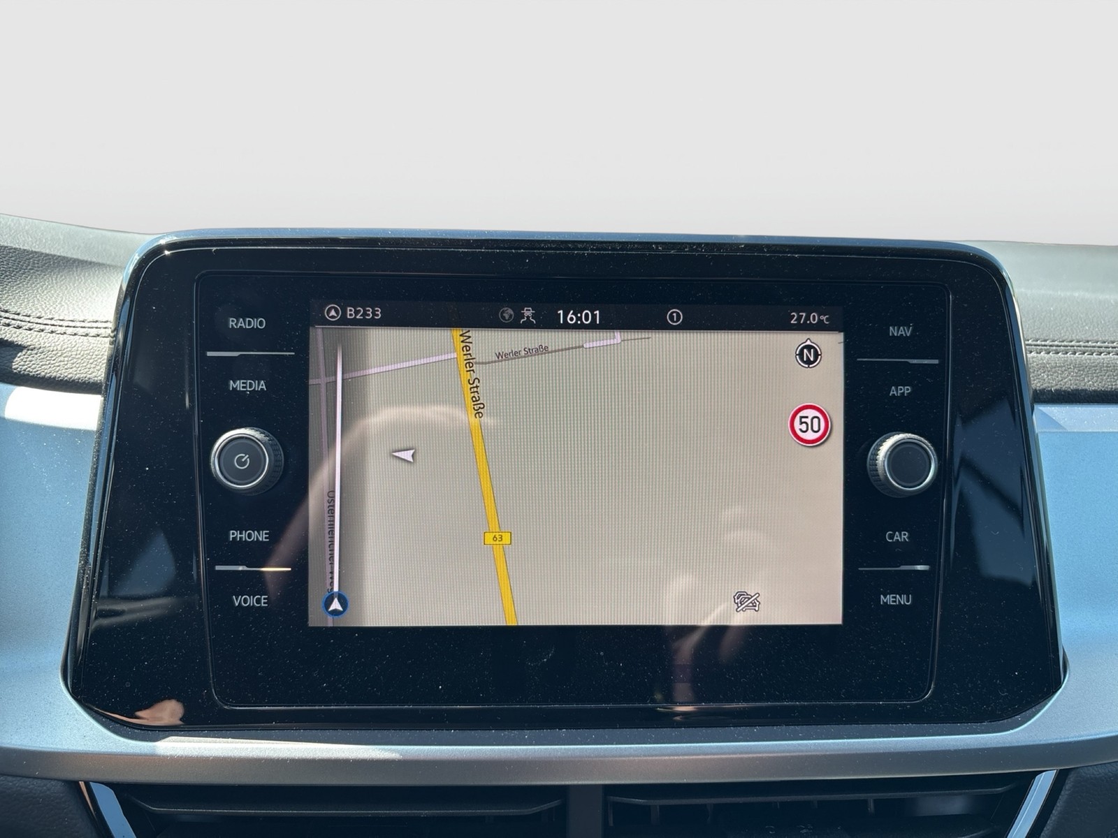Volkswagen T-Roc 1.5 LIFE ACC LM17 NAVI LED+ CARPLAY