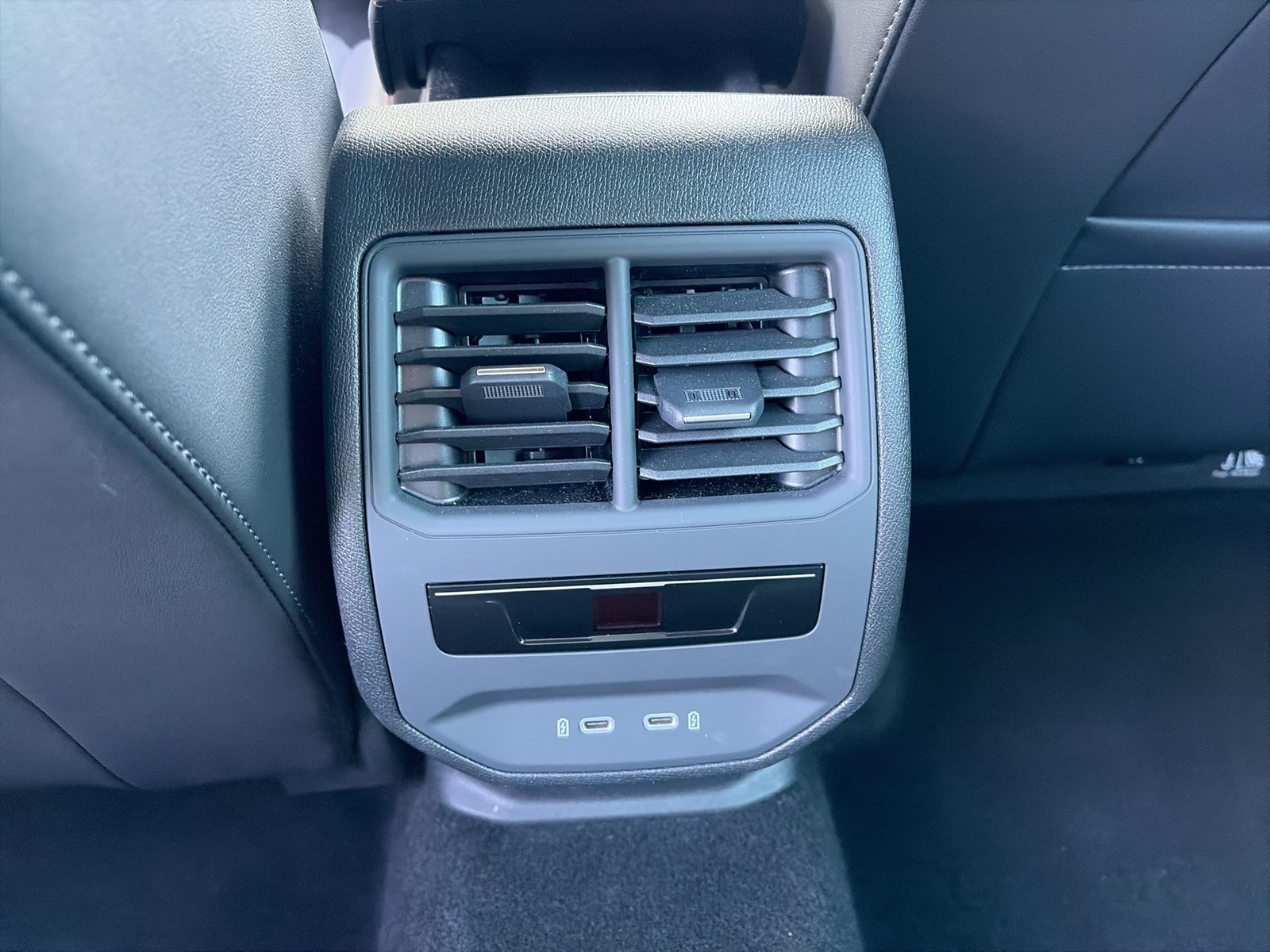 Cupra Formentor 1.5 HYBRID SENNHEISER 360°CAM ACC LM18