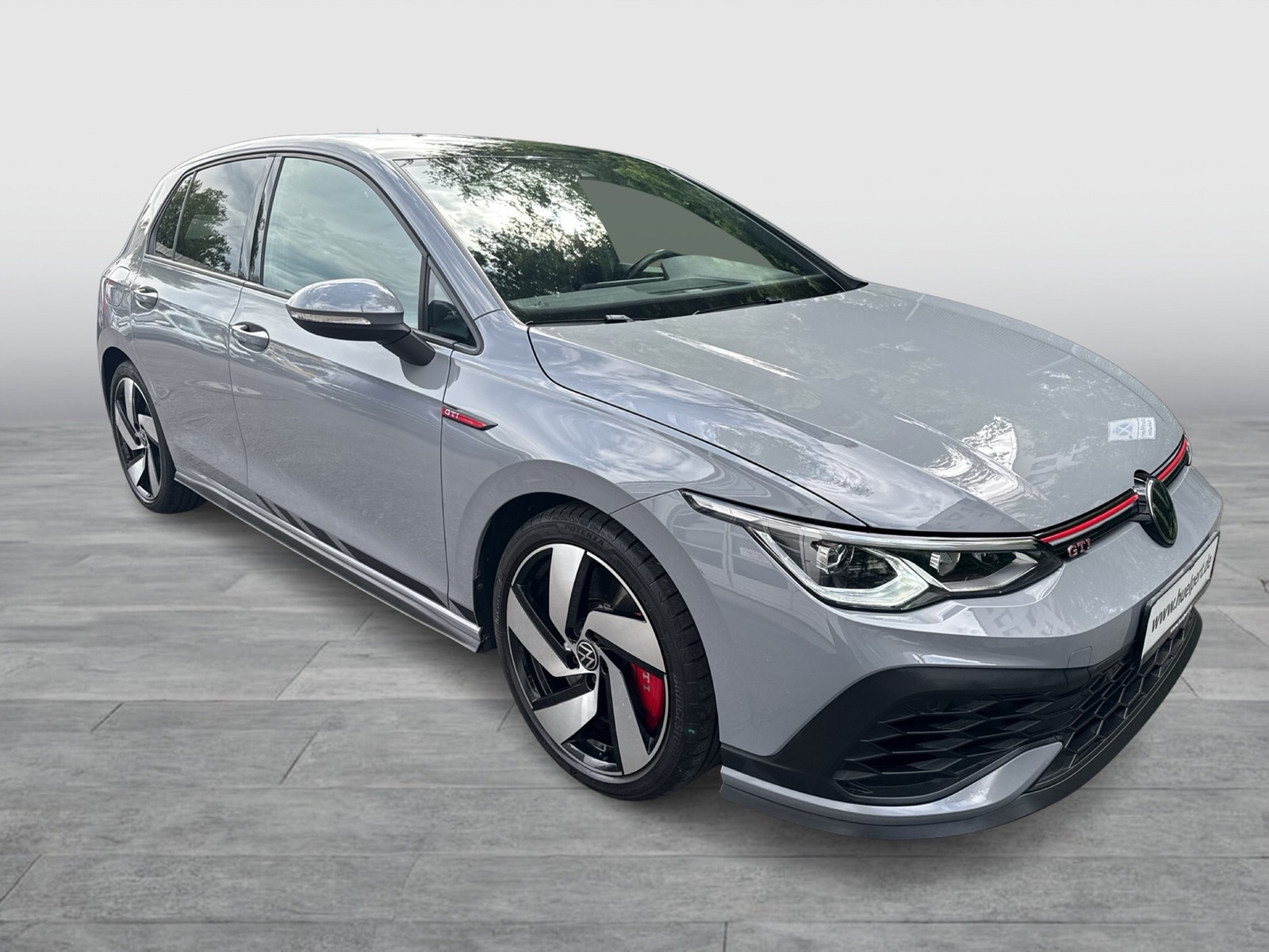 Volkswagen Golf 2.0 GTI CLUBSPORT ACC LM18 CARPLAY