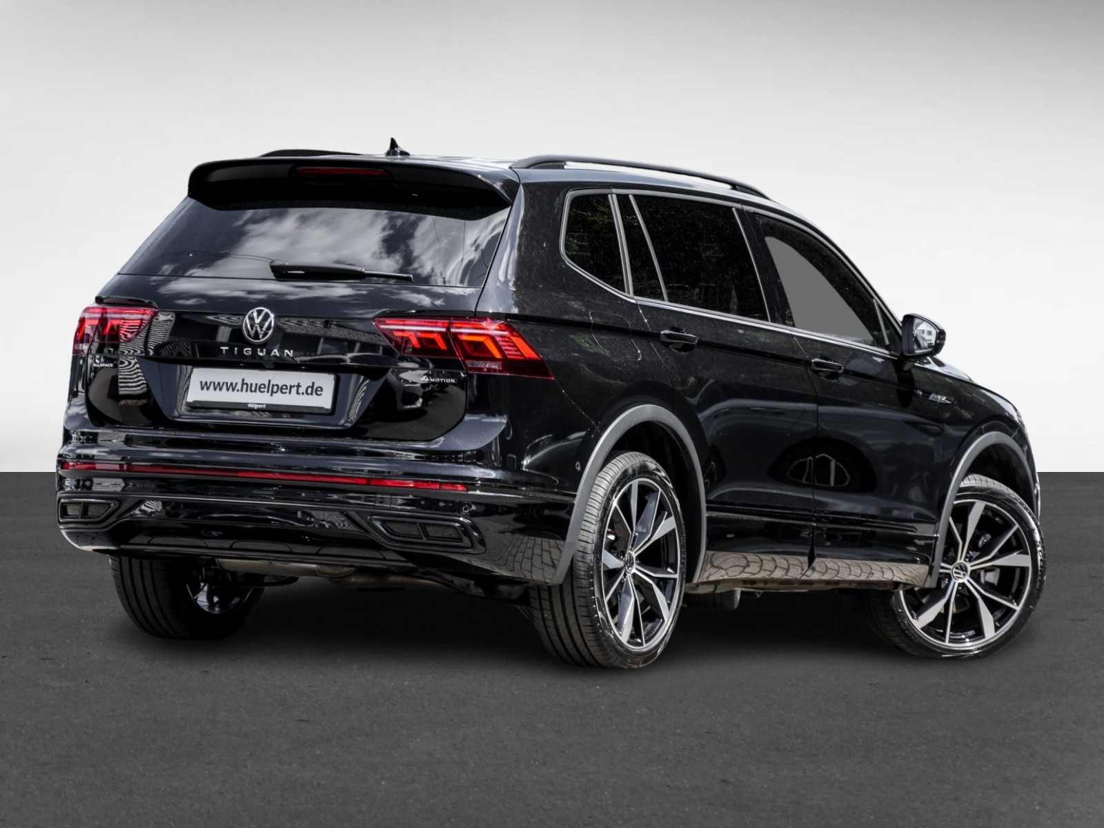 Volkswagen Tiguan Allspace 2.0 R-LINE 4X4 LEDER PANO AHK 20Z