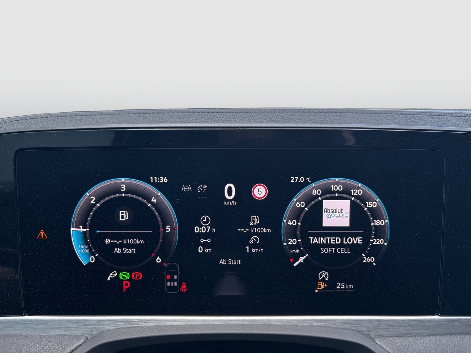 Volkswagen Passat Variant 2.0 ELEGANCE 4X4 AHK CAM ACC NAVI