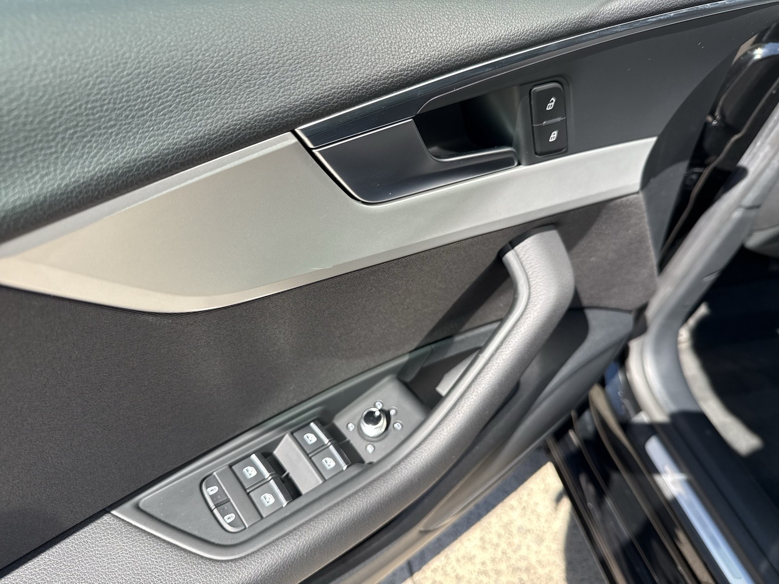 Audi A5 Sportback 40 S LINE BLACKPAK STANDHEIZ AHK CAM