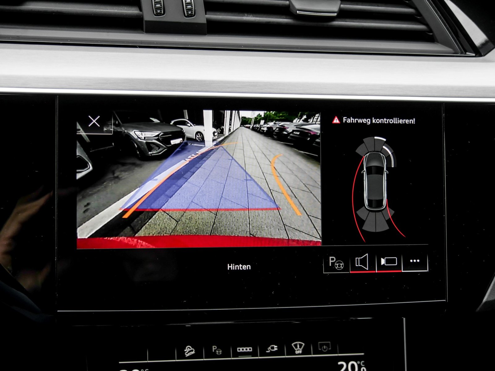 Audi e-tron Sportback 50 quattro S LINE AHK CAM LM20