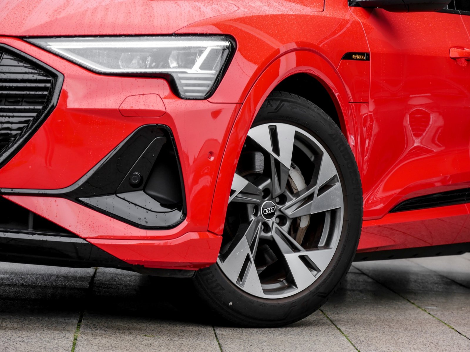 Audi e-tron Sportback 50 quattro S LINE AHK CAM LM20