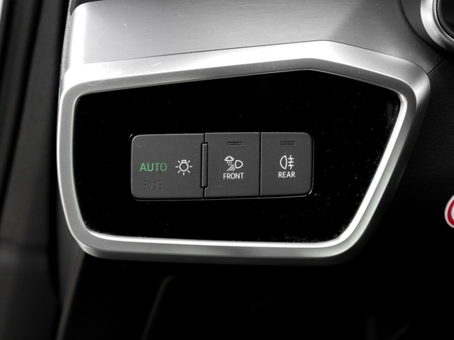 Audi A6 Avant 45 quattro S LINE BLACKPAK AHK ACC LM20