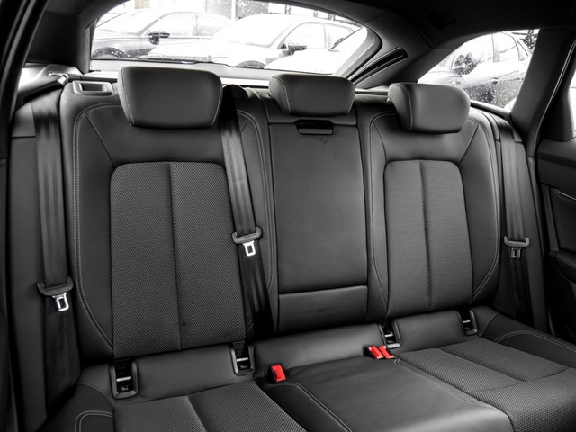 Audi A6 Avant 45 quattro S LINE BLACKPAK AHK ACC LM20