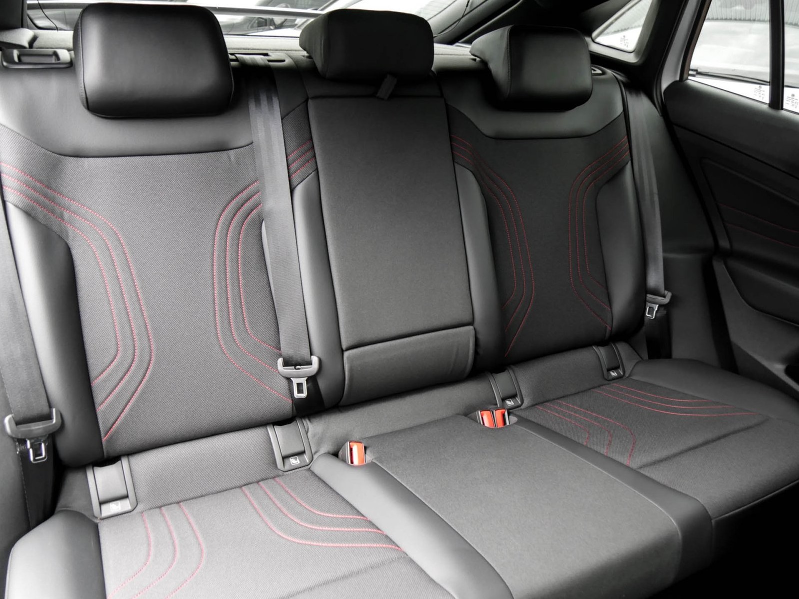 Volkswagen ID.5 GTX 4X4 WÄRMEPUMPE ALU20 MATRIX-LED