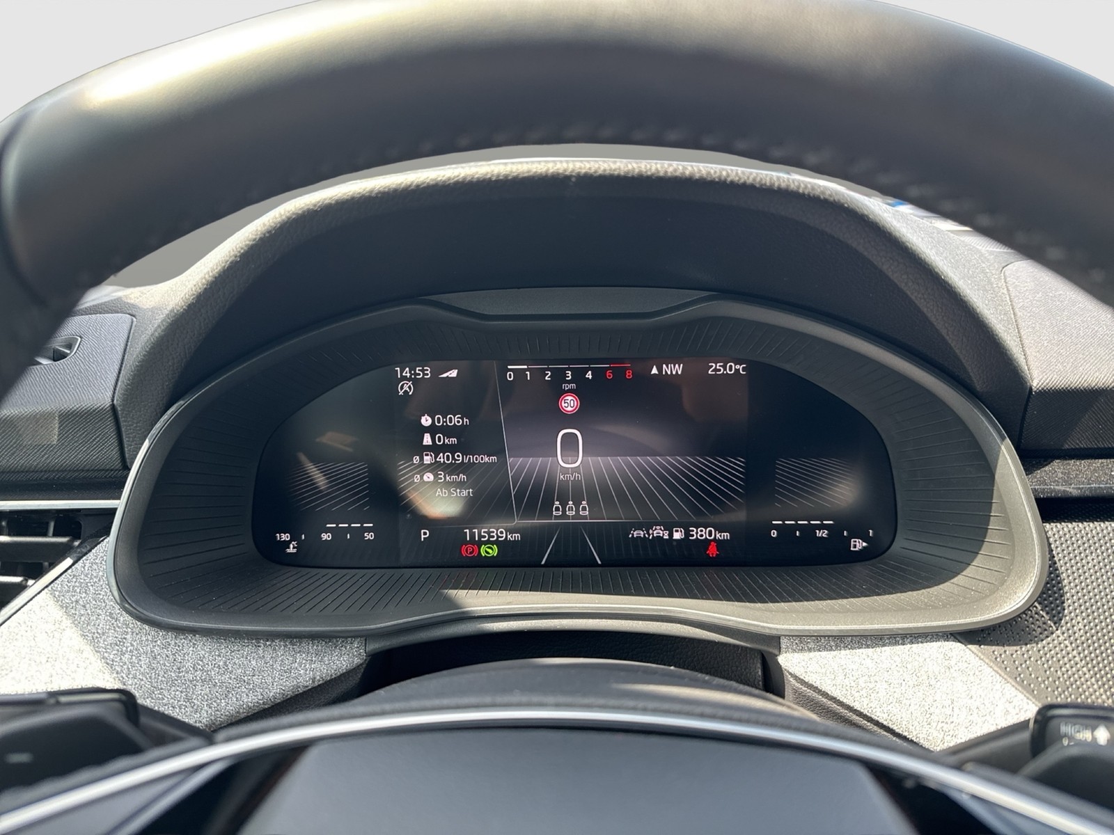 Skoda Scala 1.0 TOUR BLACKPACKAGE CAM MATRIX CARPLAY