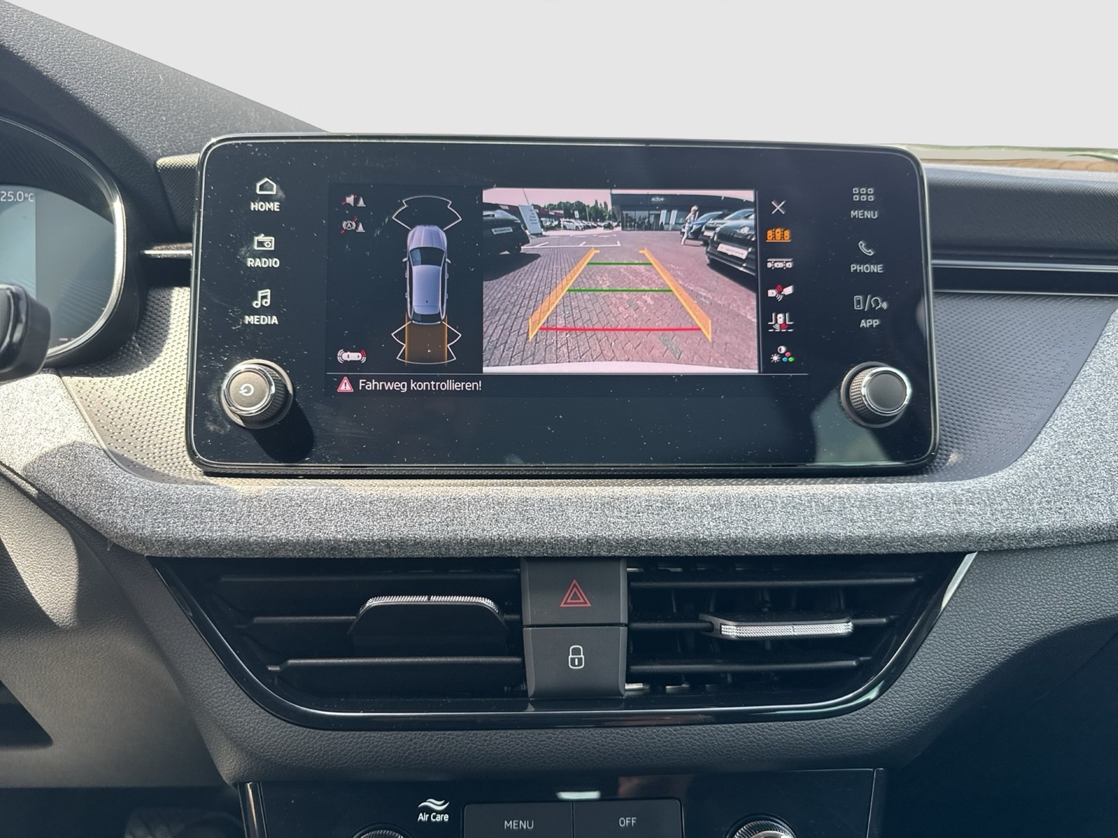 Skoda Scala 1.0 TOUR BLACKPACKAGE CAM MATRIX CARPLAY