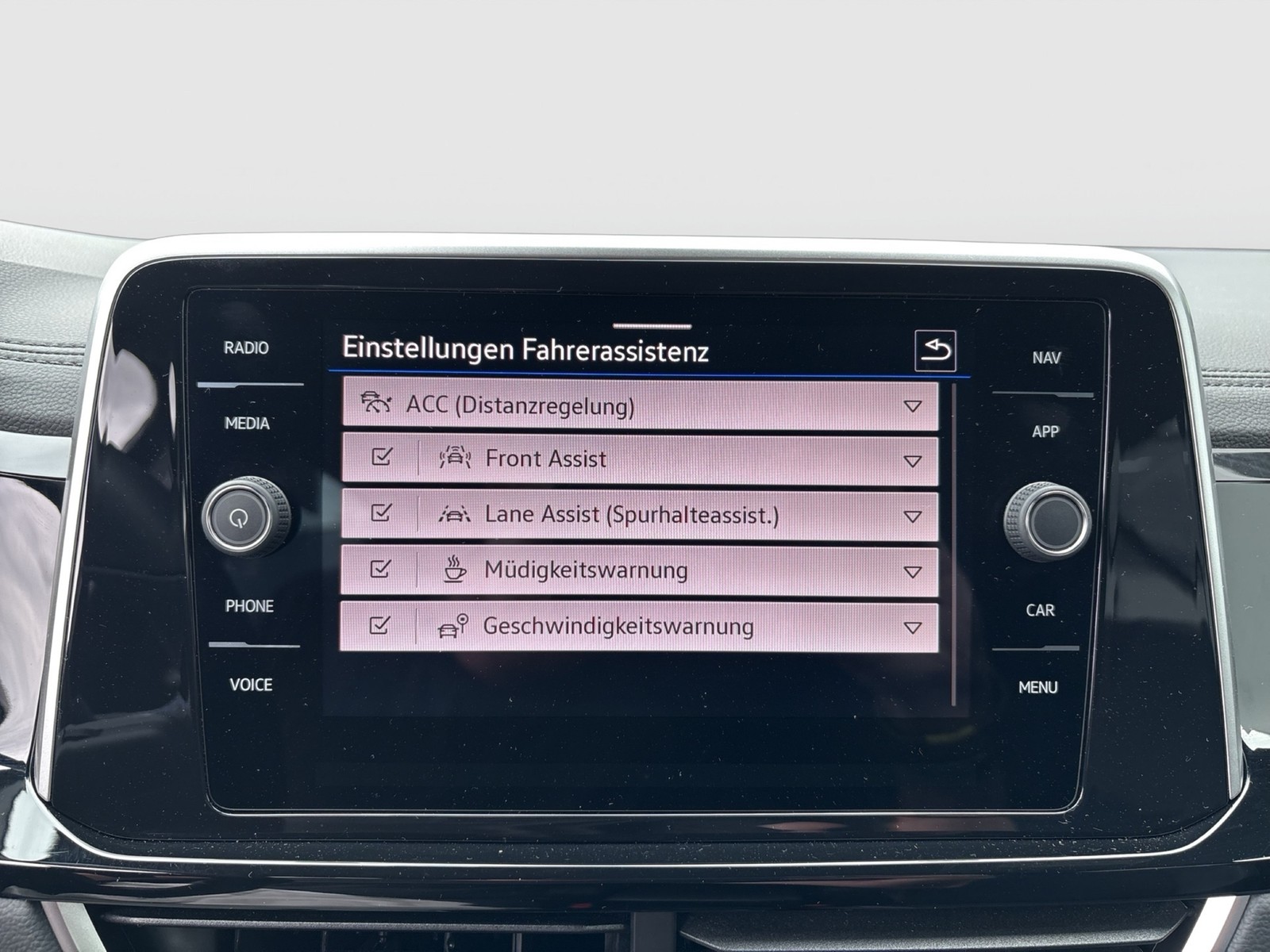 Volkswagen T-Roc 2.0 R 4X4 CAM ACC LM18 MATRIX EKLAPPE NAVI