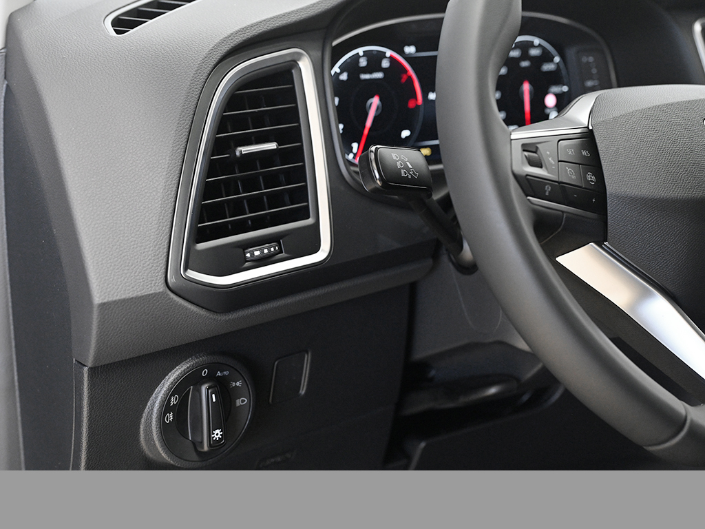 Seat Ateca 1.5 ROAD EDITION DSG AHK CAM NAVI KEYLESS