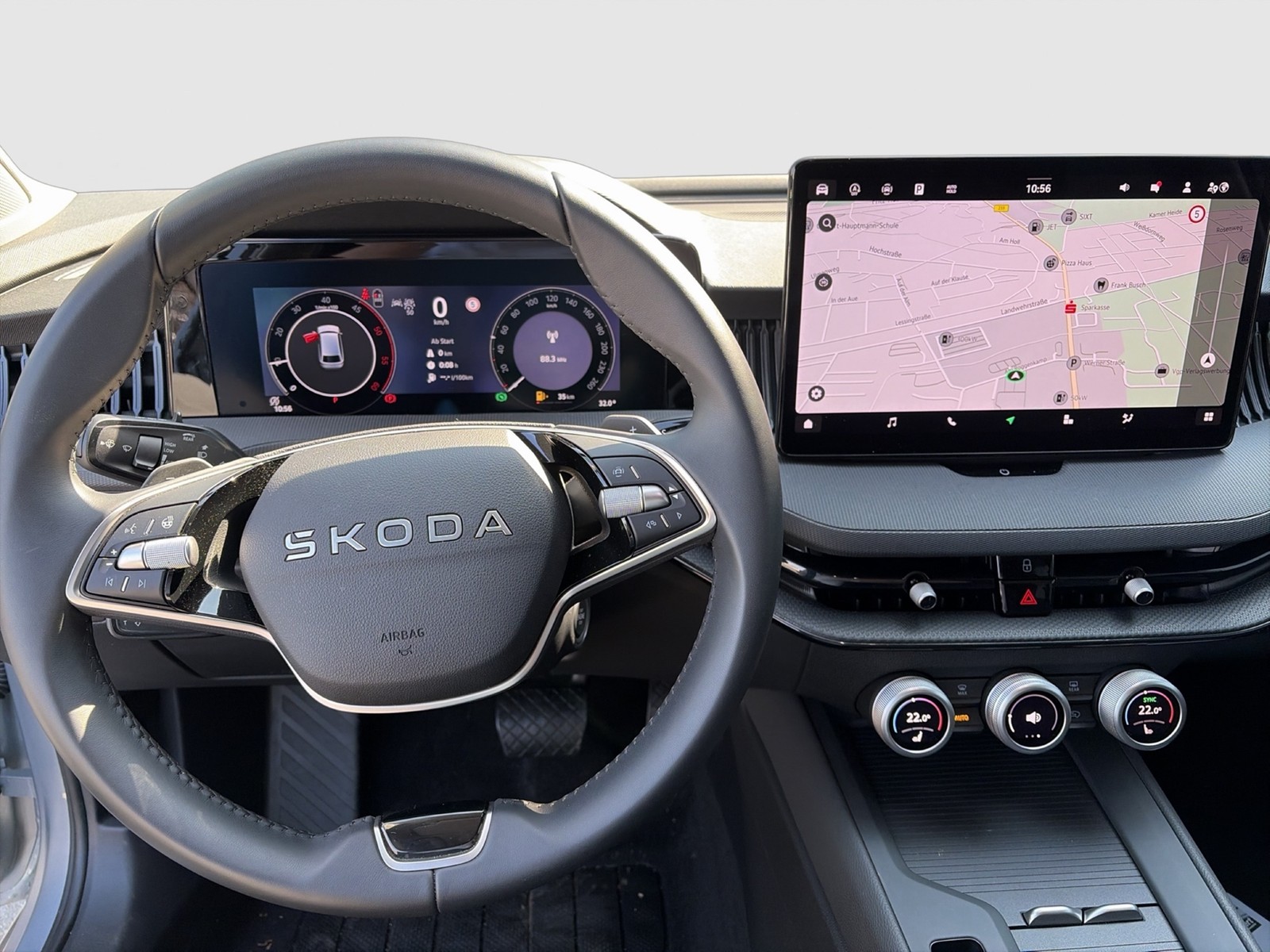 Skoda Superb Combi 2.0 AHK CAM ACC NAVI ALU CARPLAY