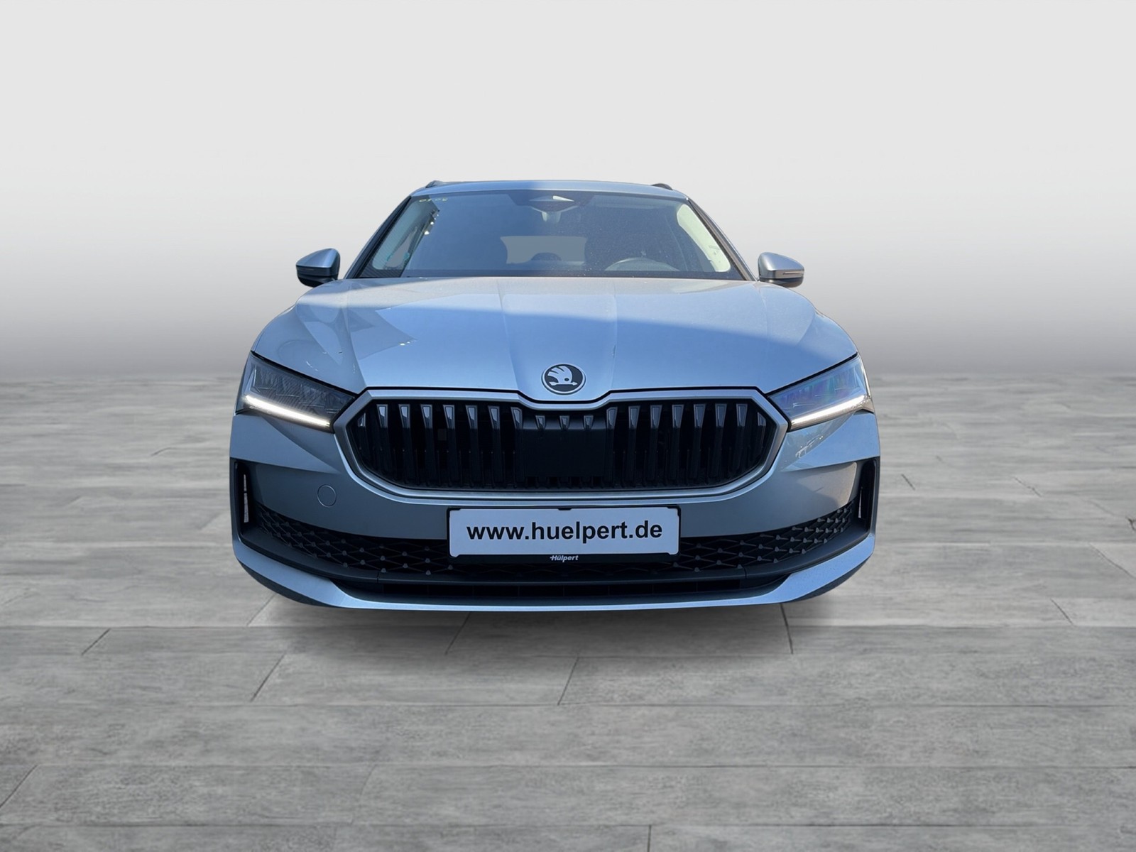 Skoda Superb Combi 2.0 AHK CAM ACC NAVI ALU CARPLAY