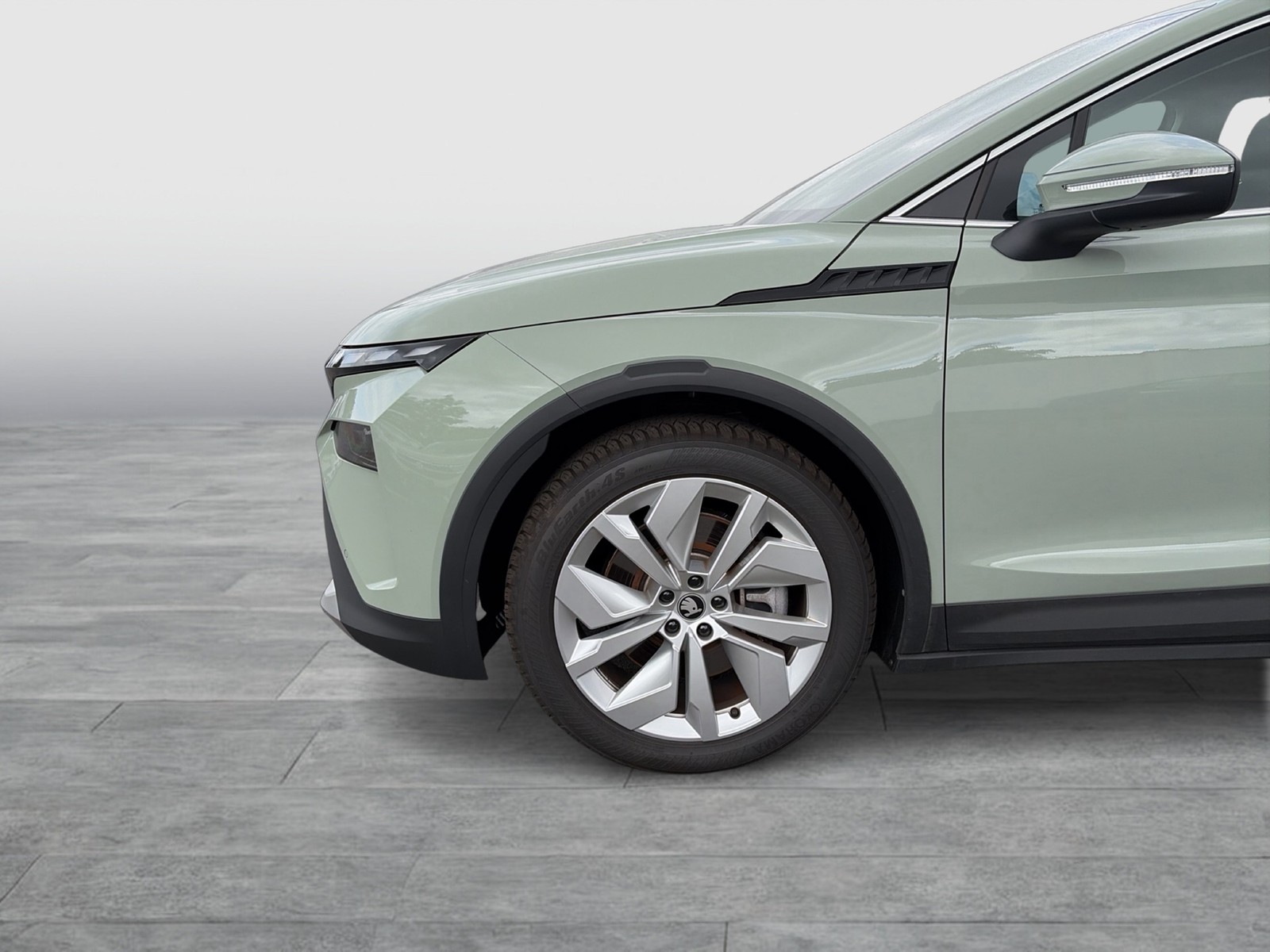 Skoda Elroq 85 LOFT WÄRMEPUMPE AHK CAM ACC LM20 MATRIX