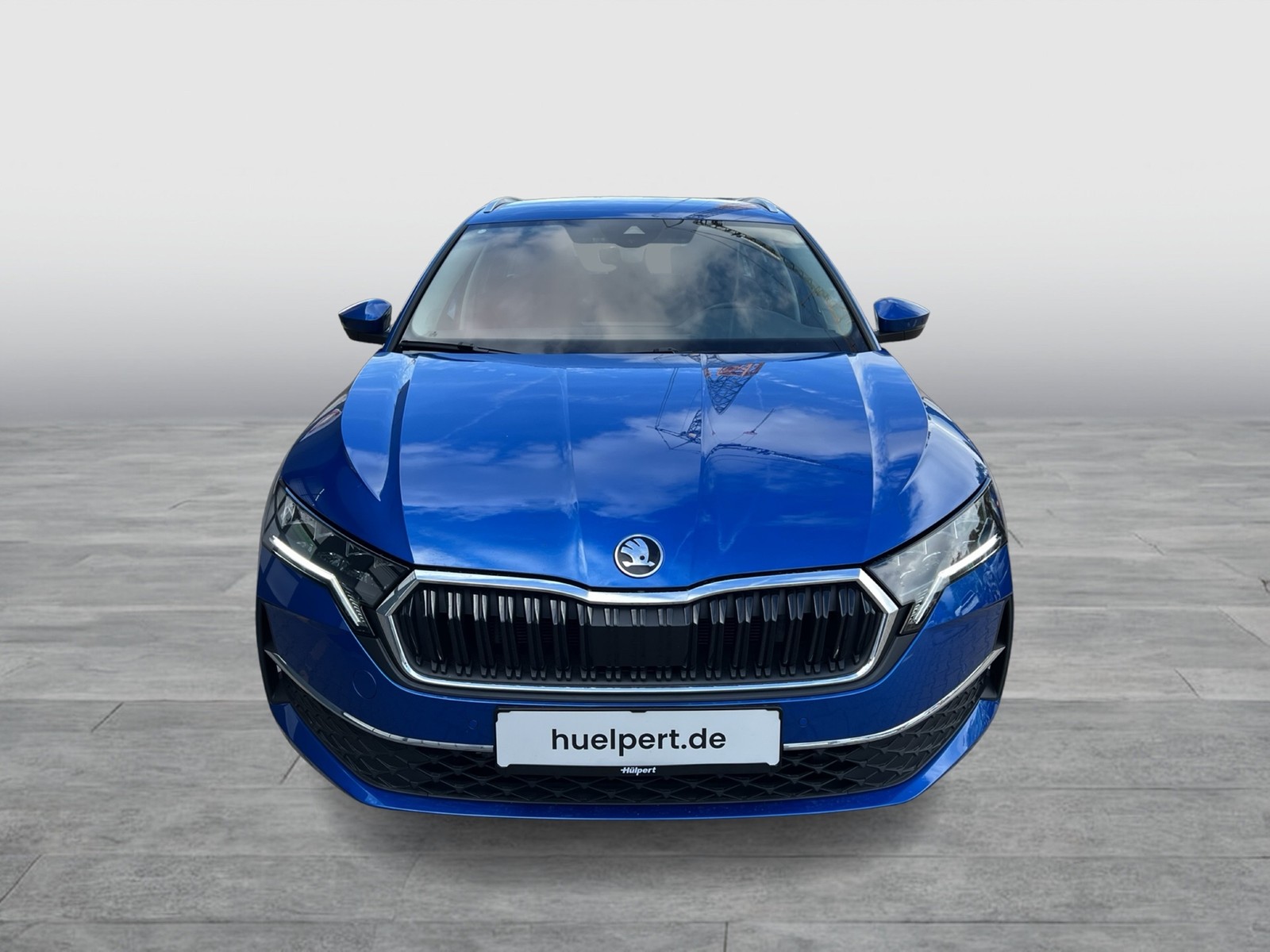 Skoda Octavia Combi 1.5 TOUR AHK CAM EKLAPPE NAVI LM17