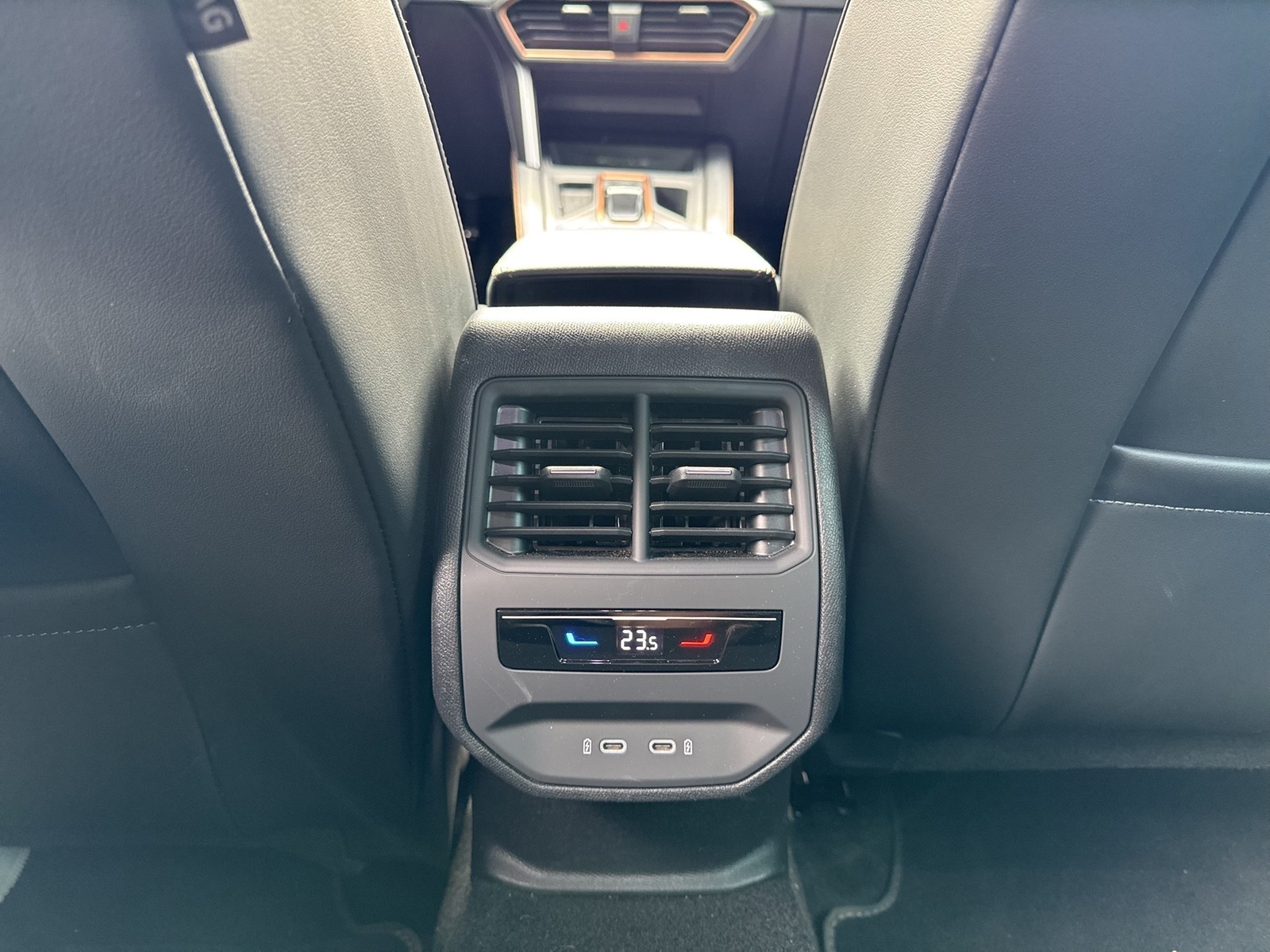 Cupra Formentor 1.5 eTSI 360°CAM ACC LM18 E-KLAPPE