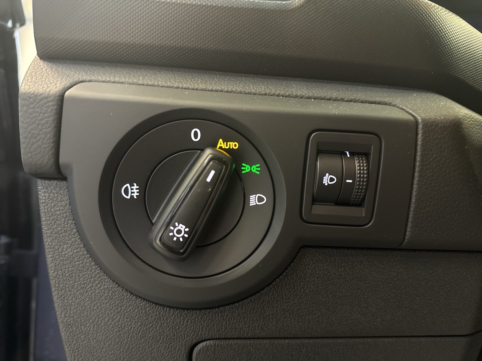 Volkswagen T-Cross 1.0 CARPLAY SITZHEIZUNG LED EINPARKHILFE