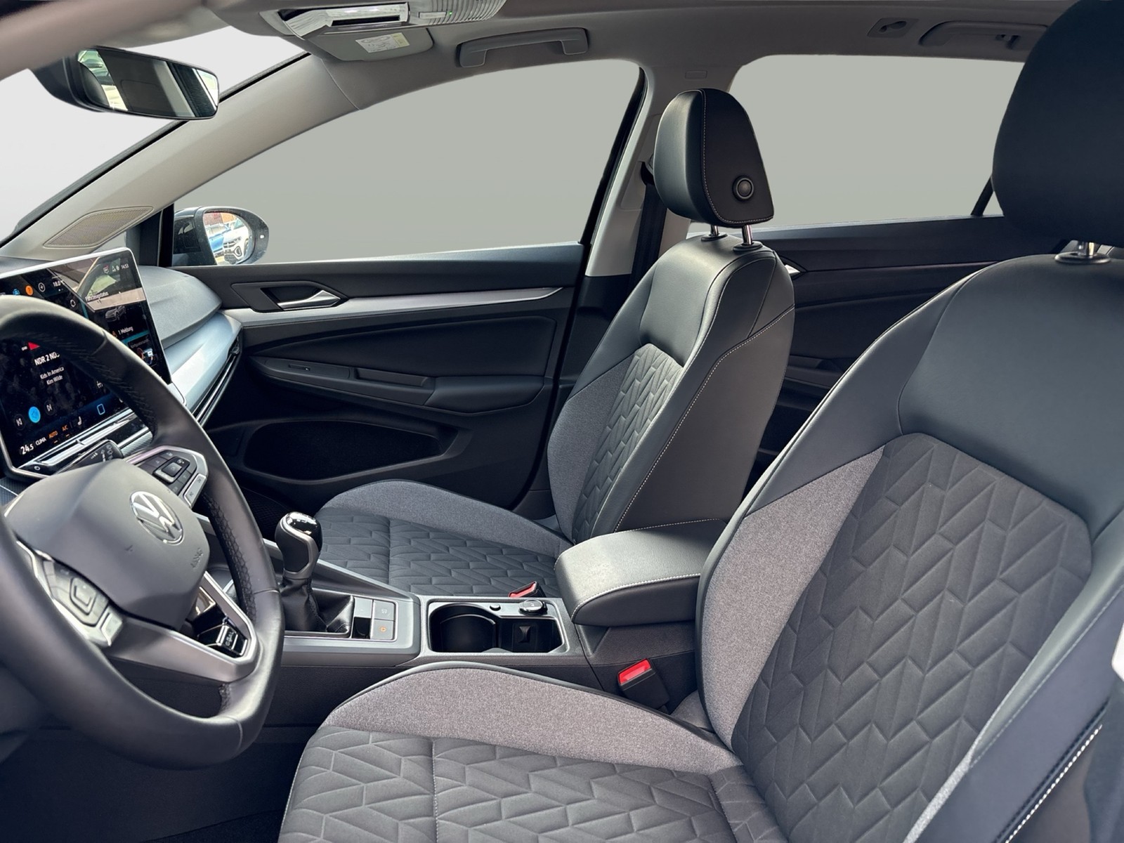 Volkswagen Golf Variant VIII 2.0 GOAL FACELIFT PANO CARPLAY