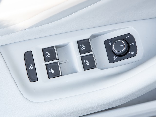 Volkswagen Passat Alltrack 2.0 MATRIX NAVI LEDER PANO