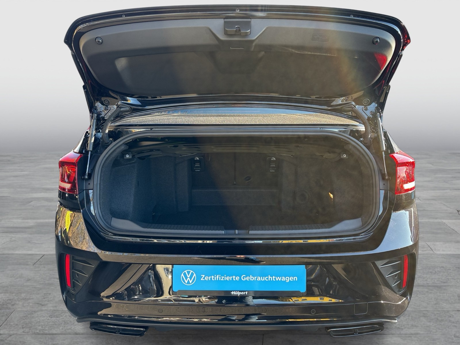 Volkswagen T-Roc Cabriolet 1.5 R-LINE LEDER AHK CAM ACC NAVI