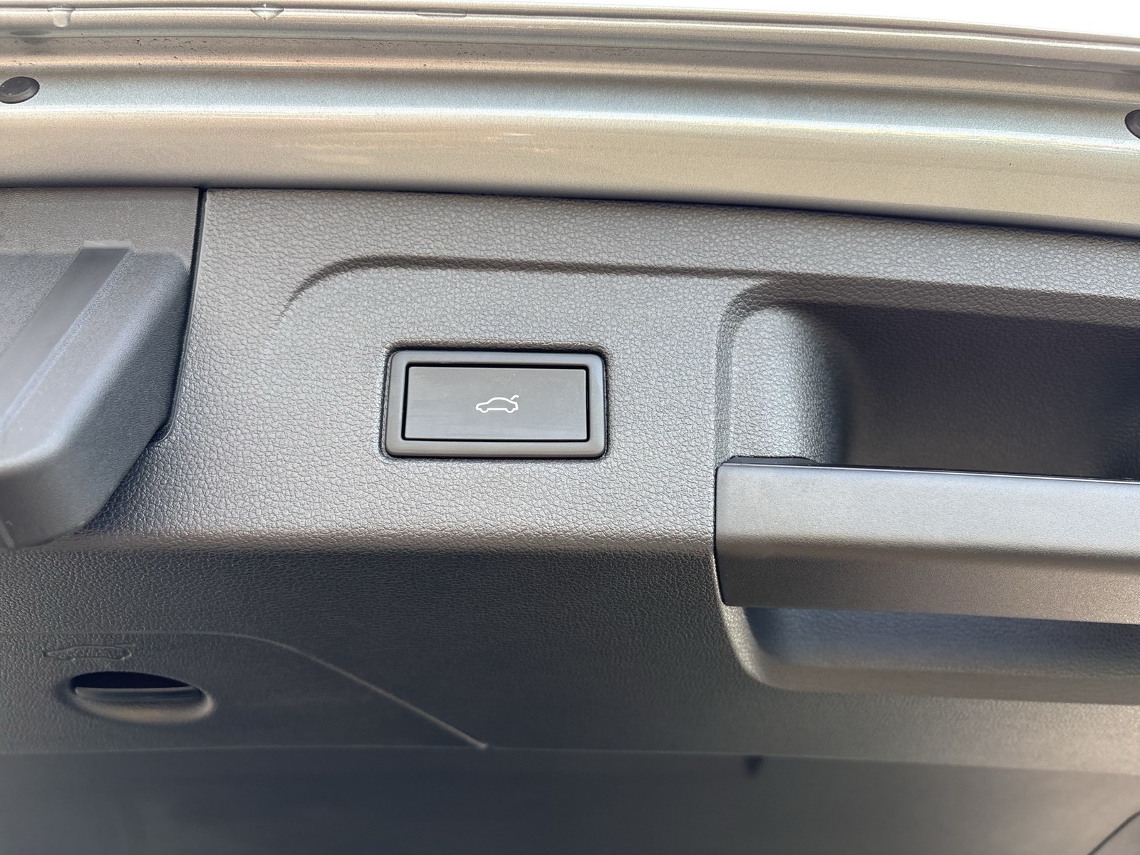 Volkswagen Touran 2.0 GOAL 7SITZE CAM ACC CARPLAY SITZHEIZ.