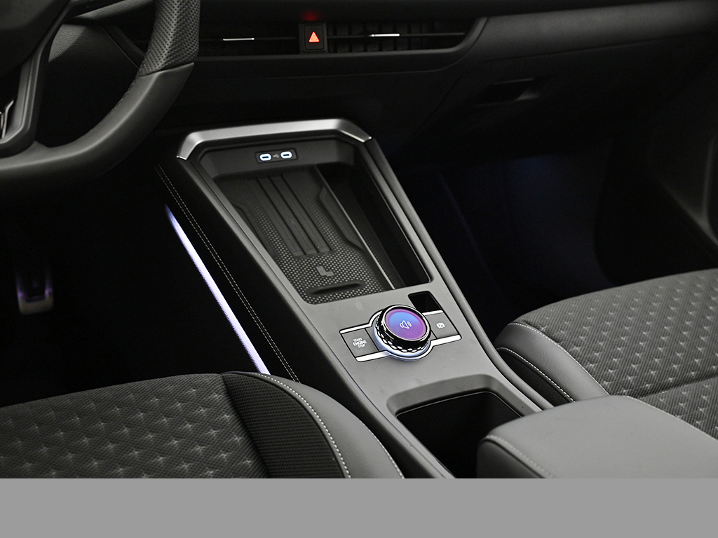 Volkswagen T-Roc 1.5 R-LINE DSG