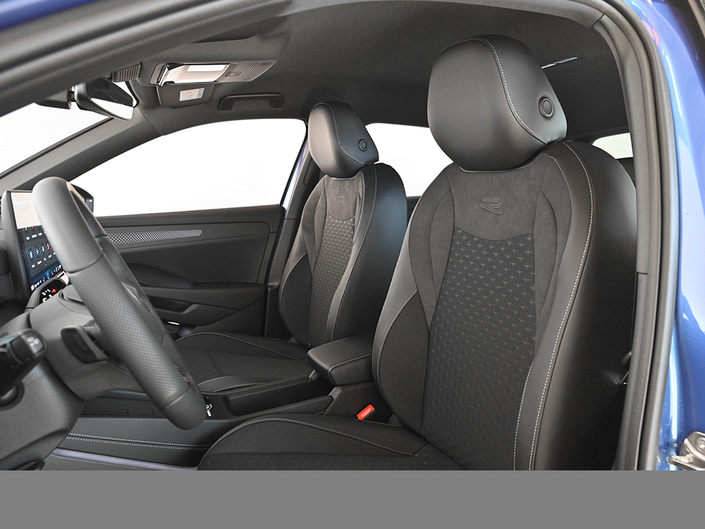 Volkswagen T-Roc 1.5 R-LINE DSG HARMANKARDON eKLAPPE AHK