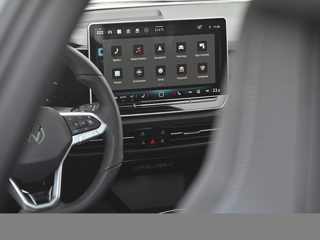 Volkswagen Golf Variant 2.0 R-LINE DSG eKLAPPE PANO LM18