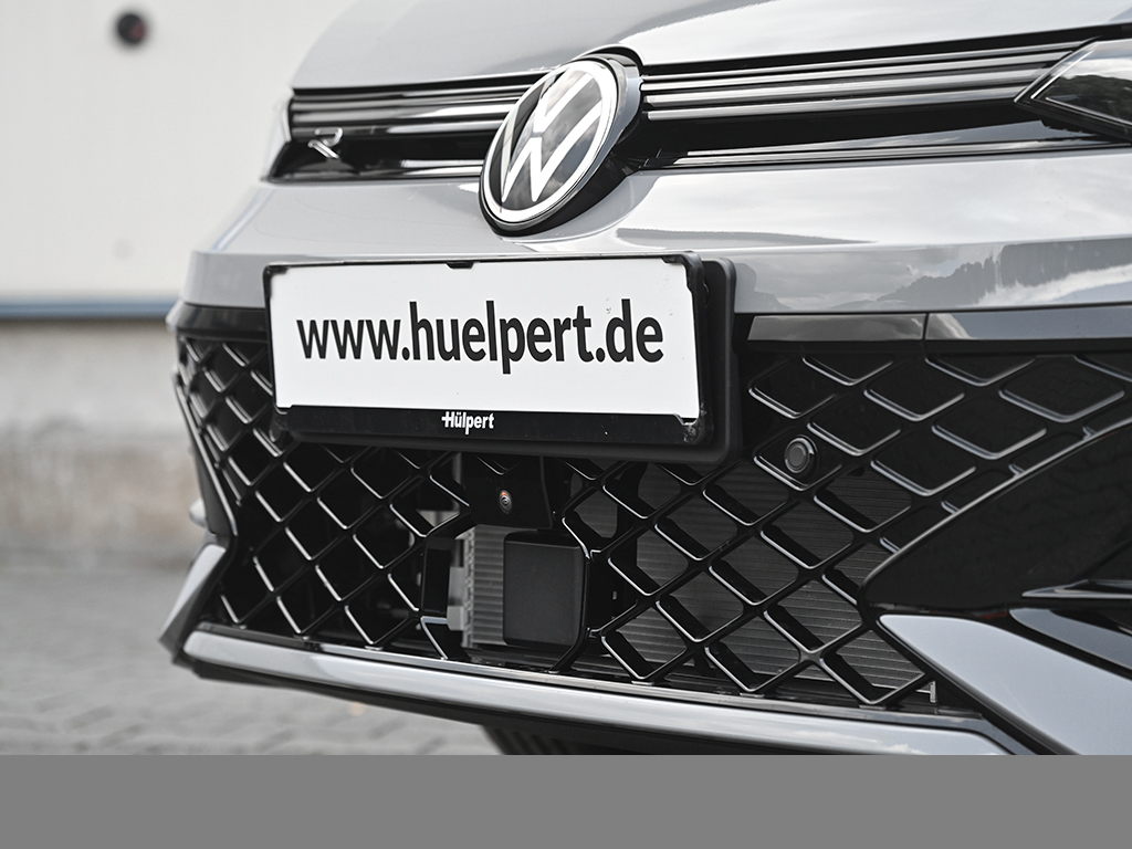 Volkswagen Golf Variant 2.0 R-LINE DSG eKLAPPE PANO LM18