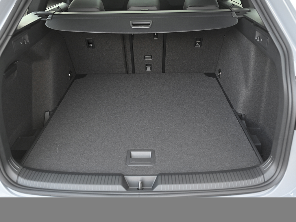 Volkswagen Golf Variant 2.0 R-LINE DSG eKLAPPE PANO LM18