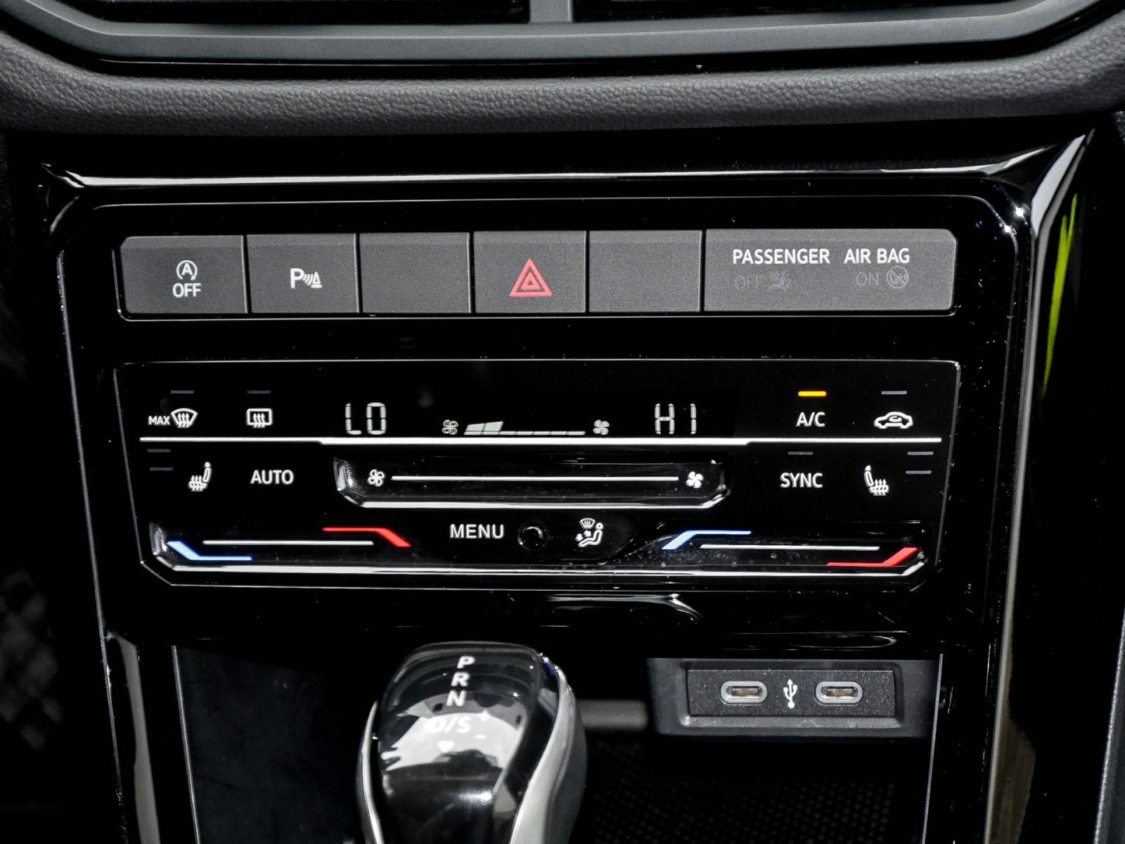Volkswagen T-Cross 1.5 BEATS ACC ALU NAVI LED SITZHEIZUNG