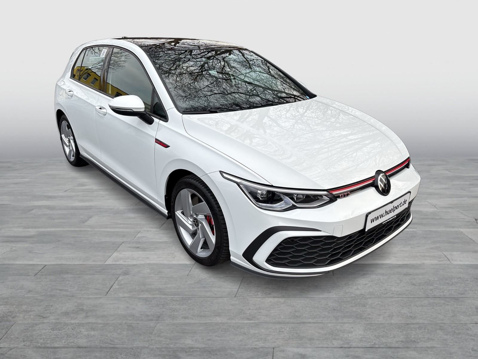 Volkswagen Golf VIII 2.0 GTI PANO NAVI LED+ LM17 CARPLAY