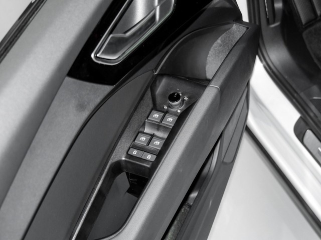 Audi Q4 e-tron 40 S LINE AHK KAMERA ALU20 eKLAPPE NAVI