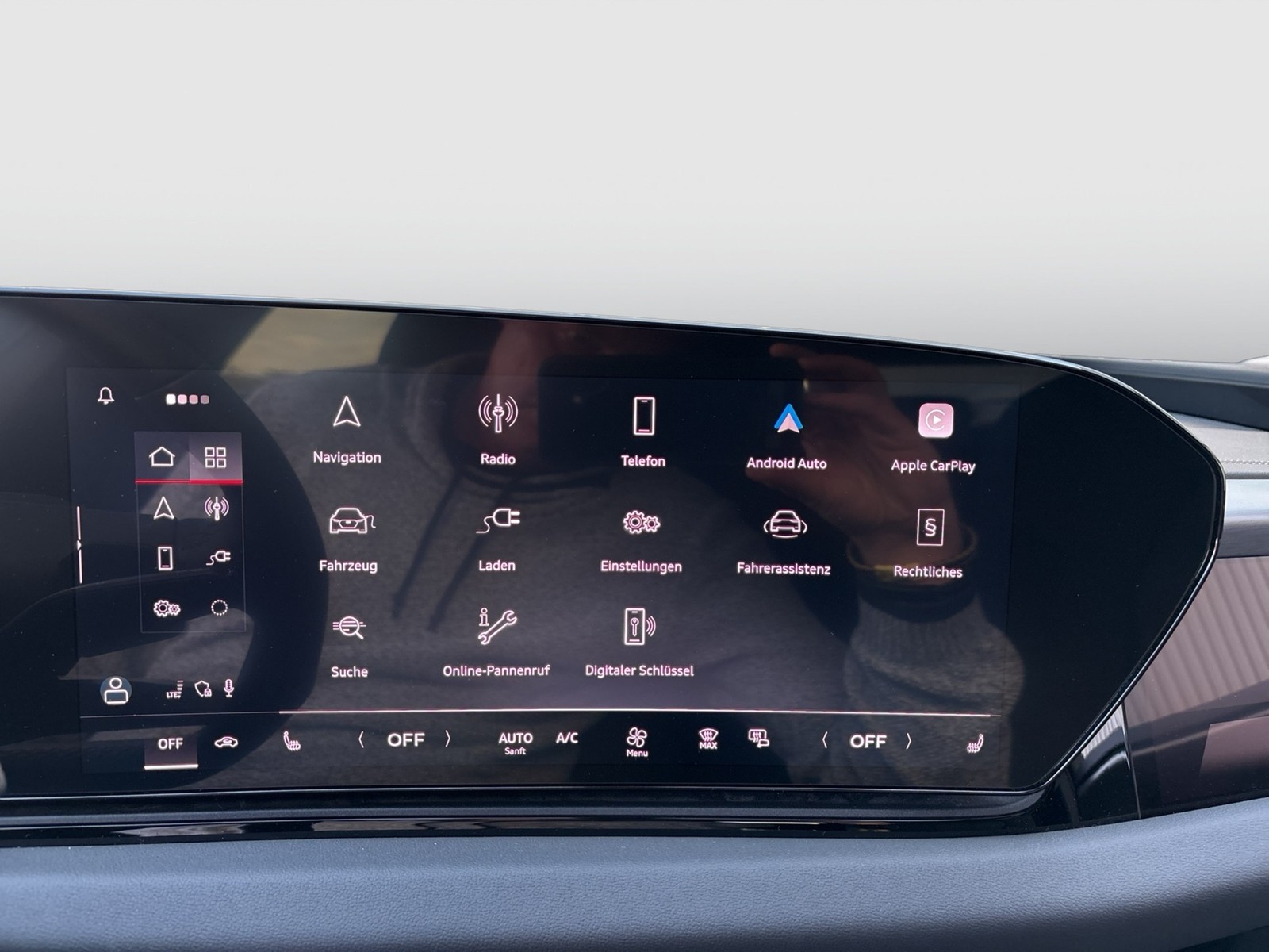 Audi A6 e-tron Avant S LINE AHK 360°CAM ACC LM21 NAVI
